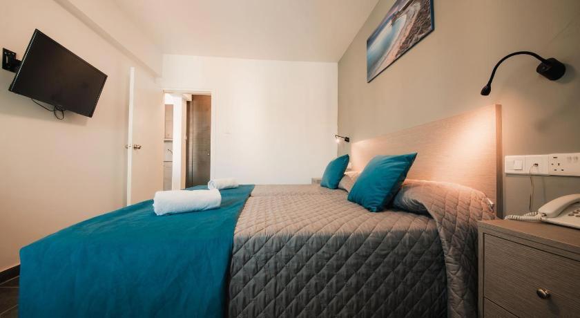 AMaos Hotel Apartments