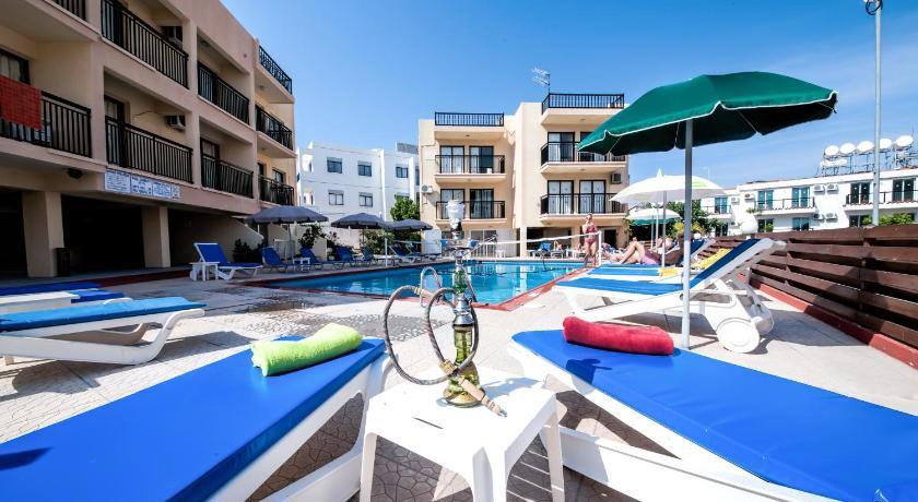 AMaos Hotel Apartments