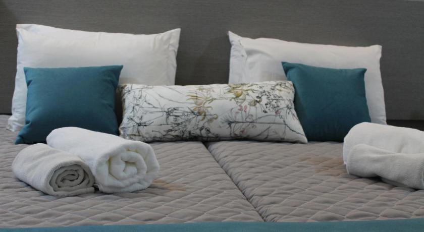 AMaos Hotel Apartments