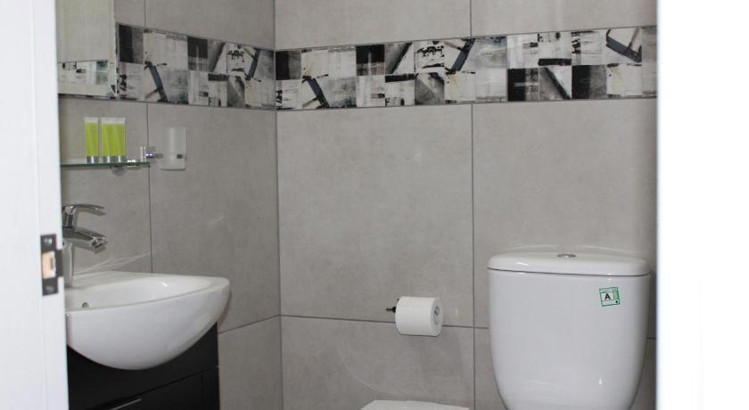 AMaos Hotel Apartments