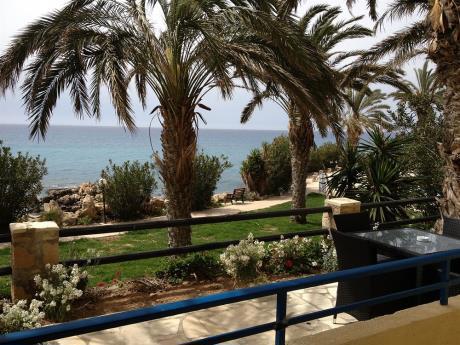 Vrachia Beach Resort
