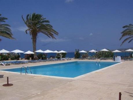 Vrachia Beach Resort