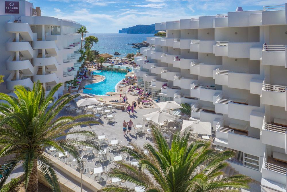 Fergus Style Cala Blanca Suites