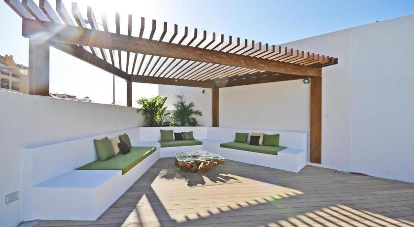 Ohasis Boutique Suites