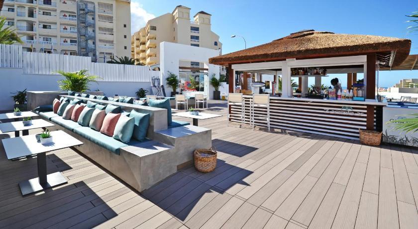 Ohasis Boutique Suites