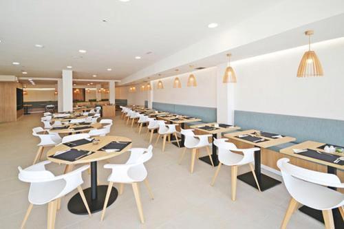 Ohasis Boutique Suites