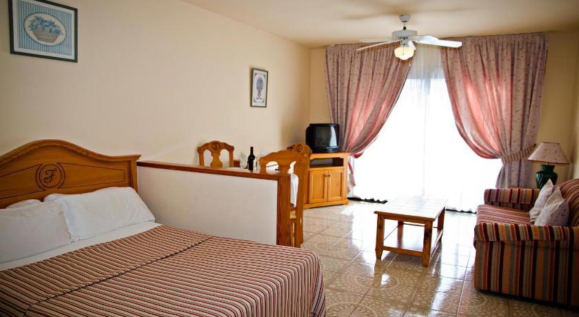 Fairways Club - Amarilla Golf & Country Club