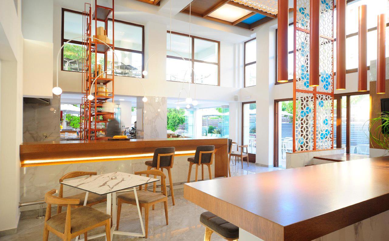 Atrium Ambiance Hotel