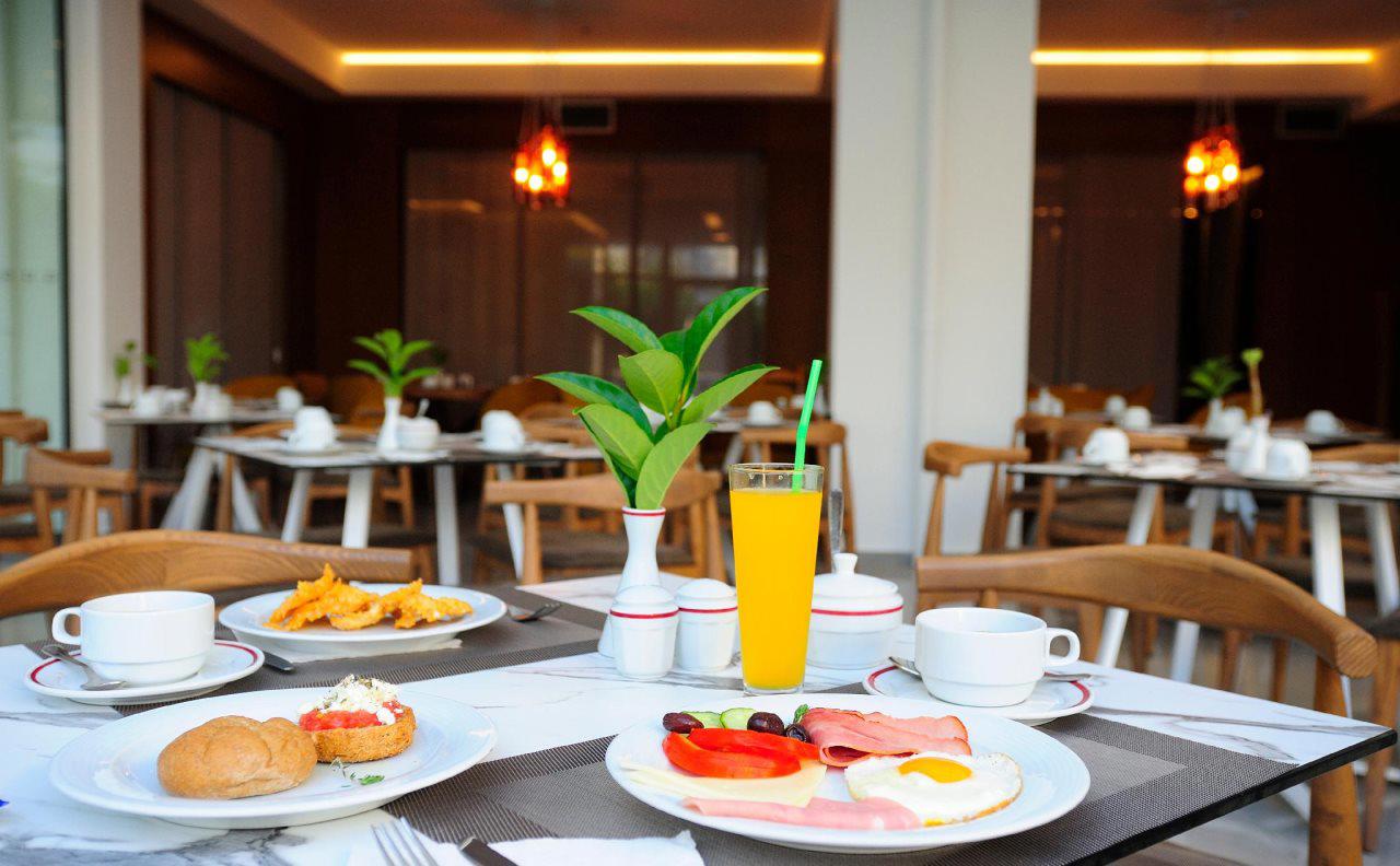 Atrium Ambiance Hotel
