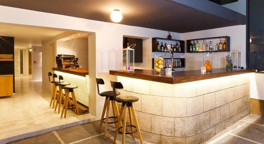Butterfly Boutique Hotel 