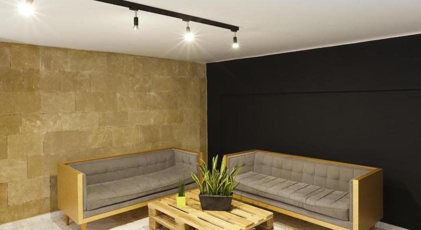 Butterfly Boutique Hotel 
