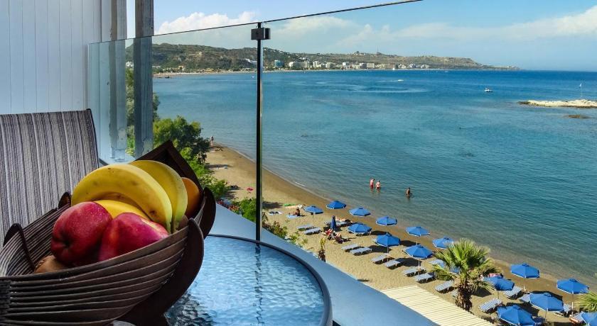 LIDO STAR BEACH (RHODES)