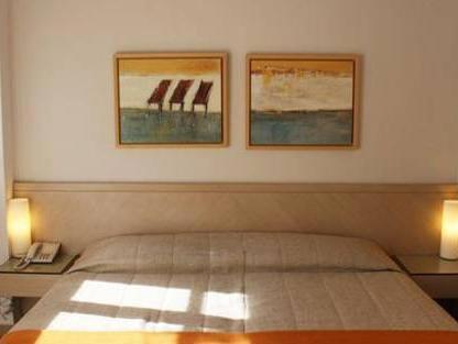 Nissaki Beach Hotel