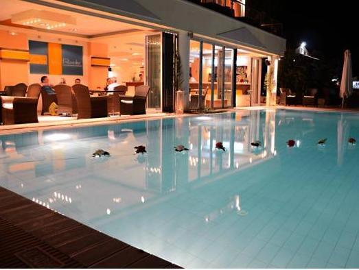 Belussi Beach Hotel & Suites