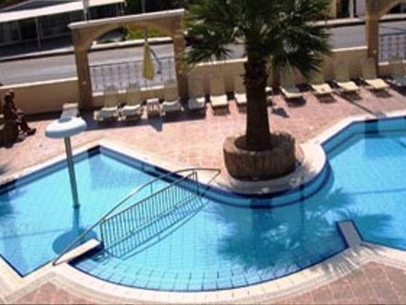 Antonios Hotel