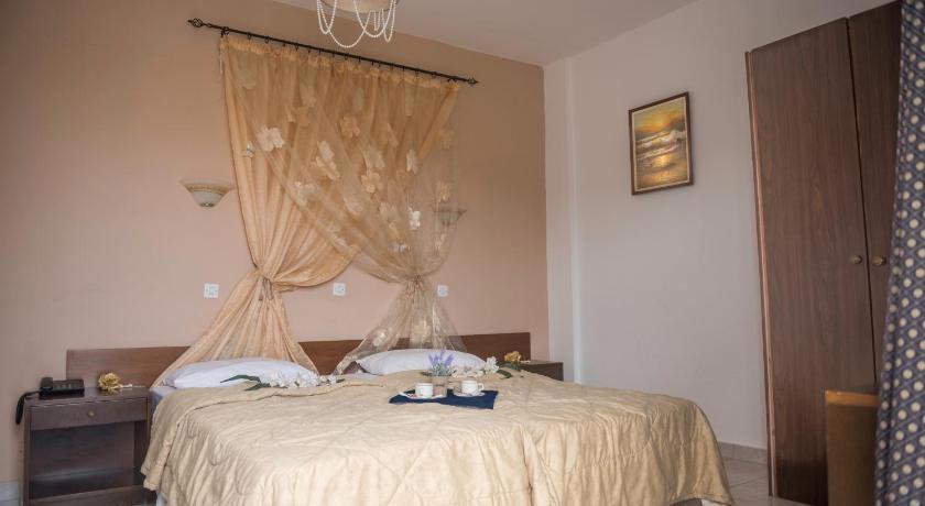 Antonios Hotel
