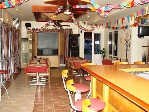 Antonios Hotel