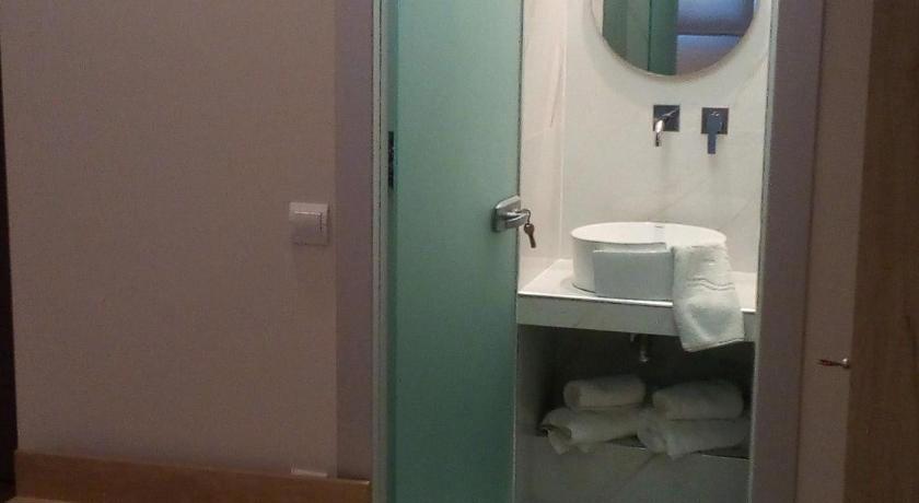 Iniochos Hotel