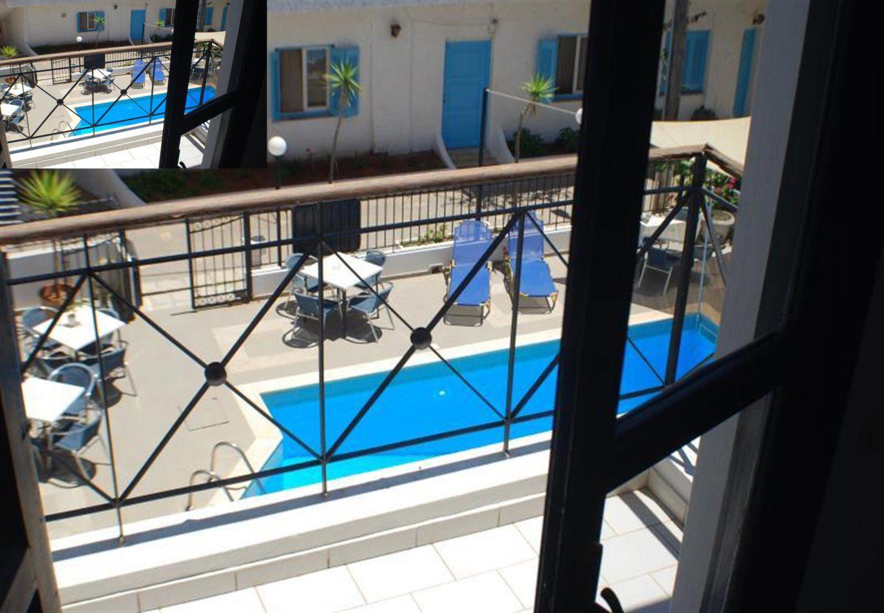 Renia Hotel