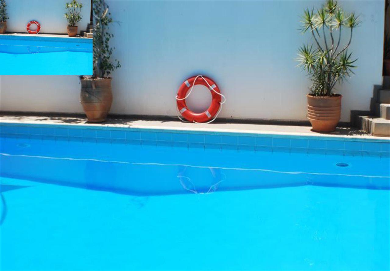 Renia Hotel