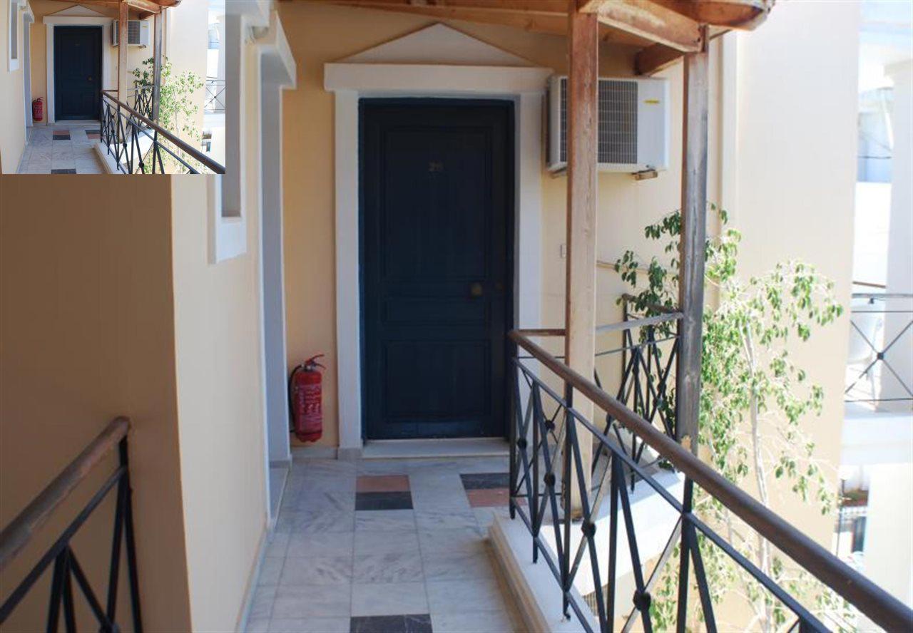 Renia Hotel