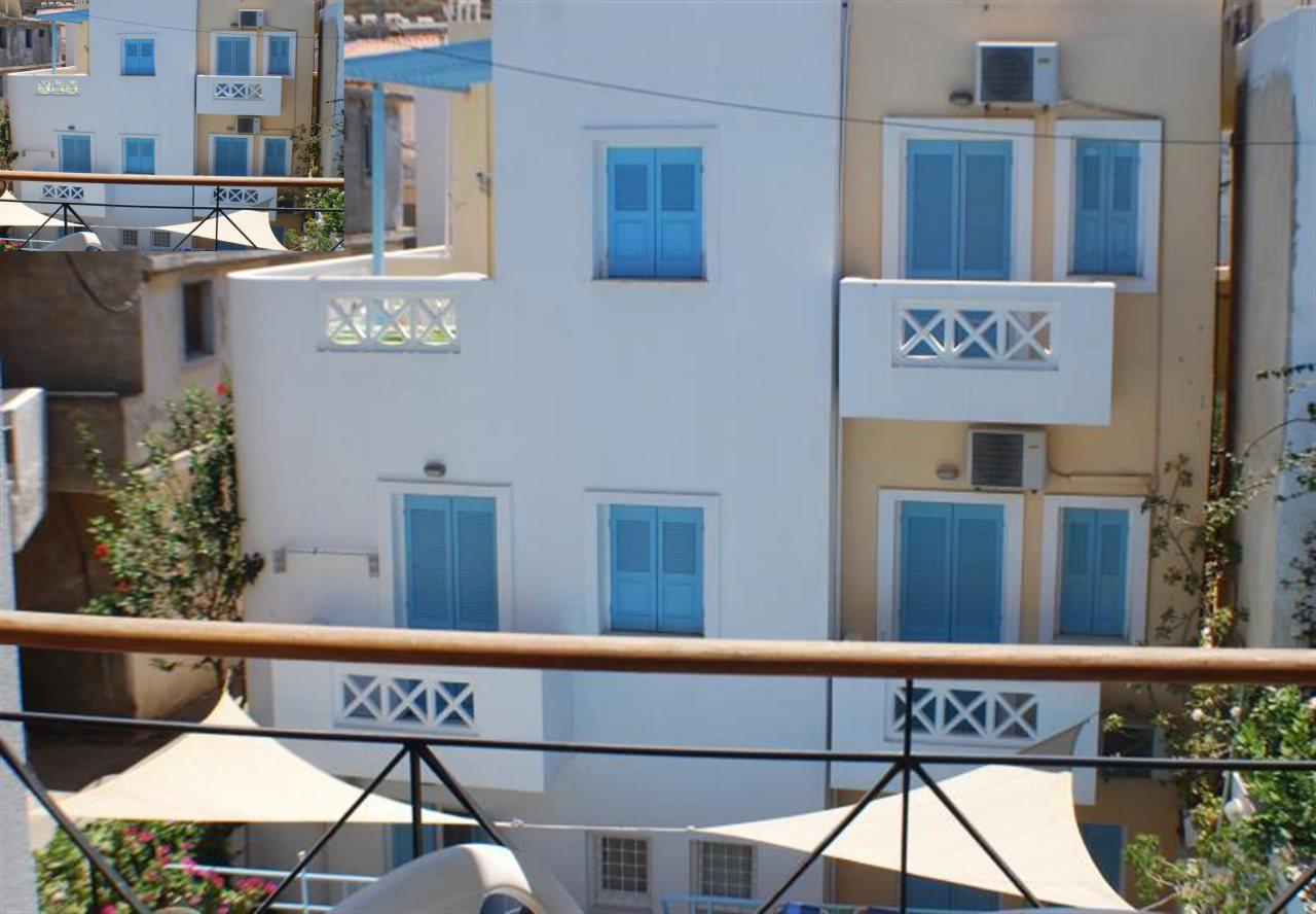 Renia Hotel