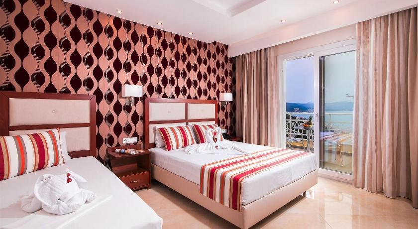 Diamond Hotel