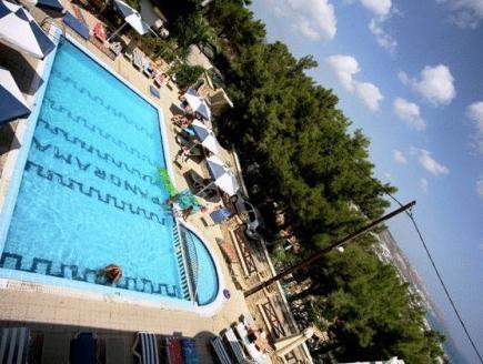 Panorama Studios & Apartments