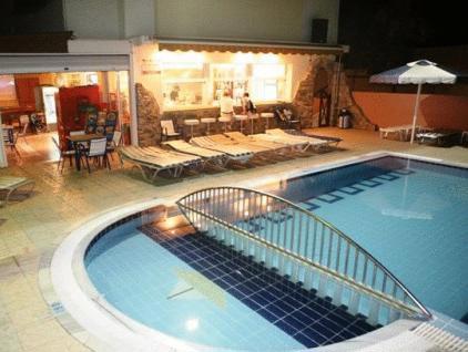 Panorama Studios & Apartments