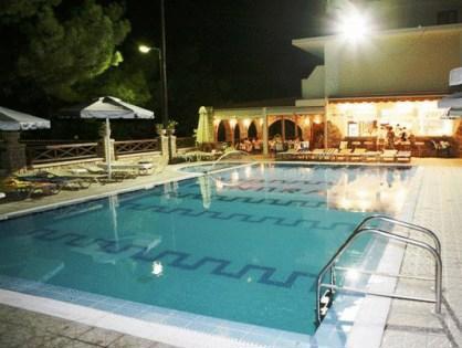 Panorama Studios & Apartments