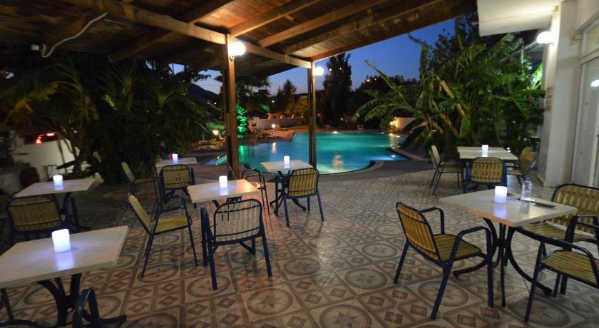 Sotirakis Hotel