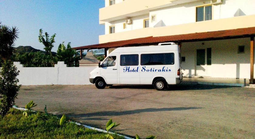 Sotirakis Hotel