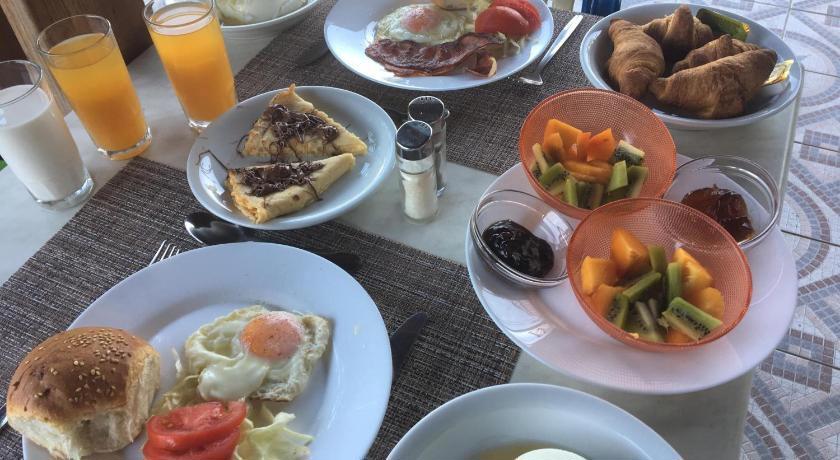 Sotirakis Hotel