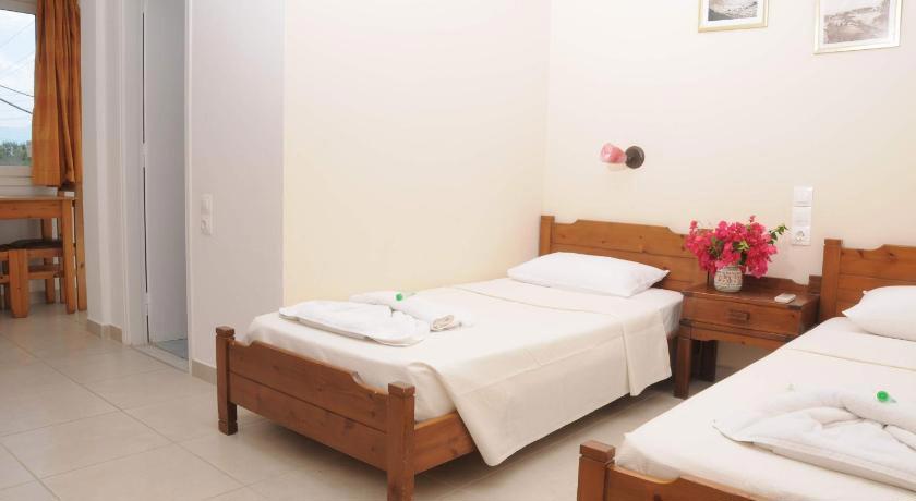 Mastorakis Hotel & Studios