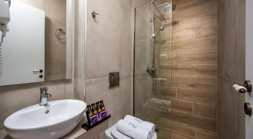 Irida Hotel Apartments