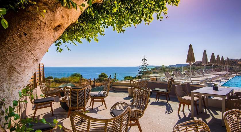 Irida Hotel Apartments