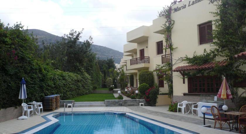 Maria Lambis Apartments
