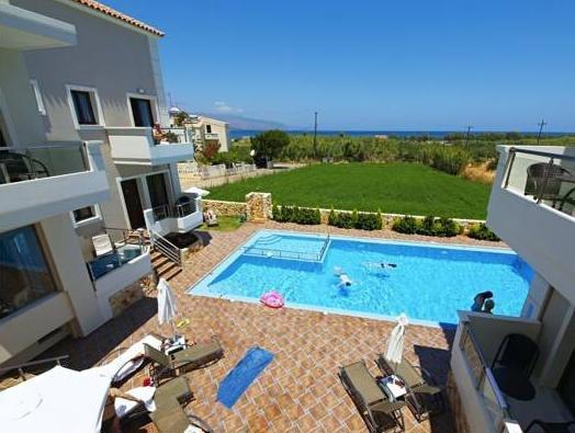 Theros Hotel
