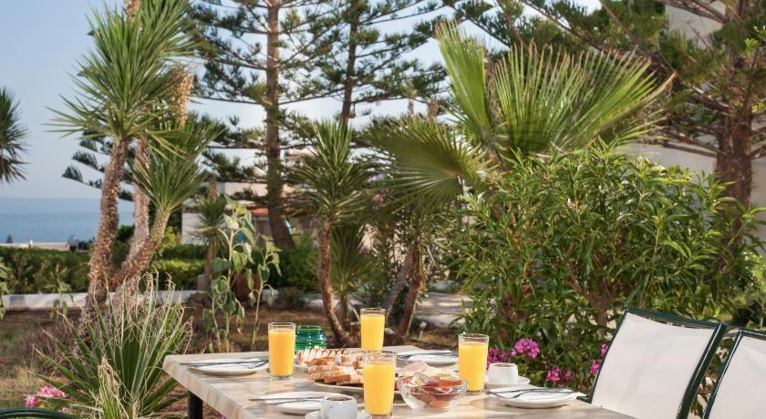 Panorama Sea View Hotel Apartments