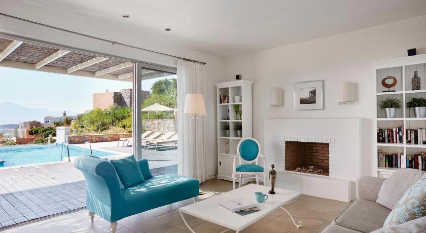 Pleiades Luxury Villas