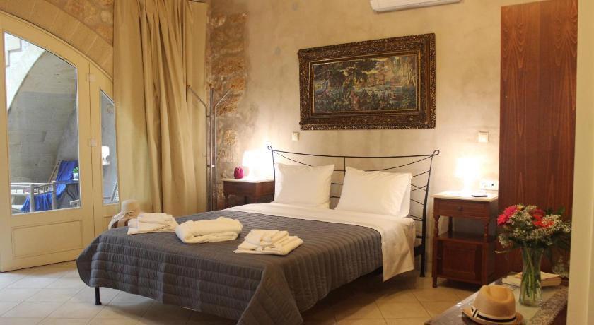 Bozzali Deluxe Hotel