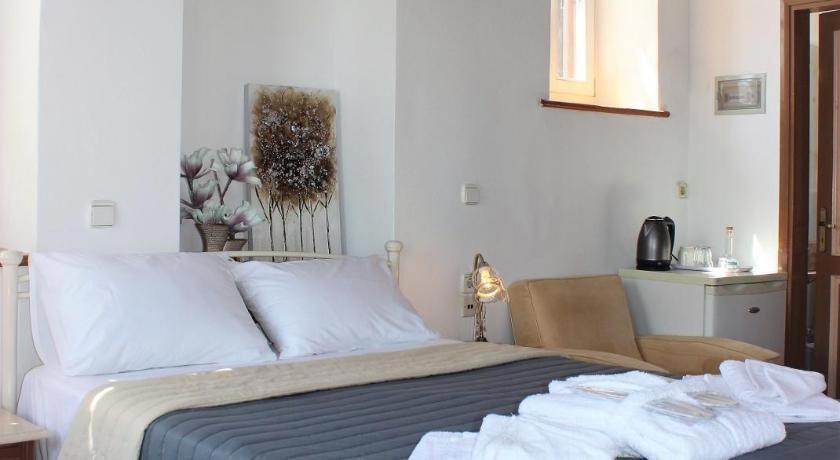 Bozzali Deluxe Hotel