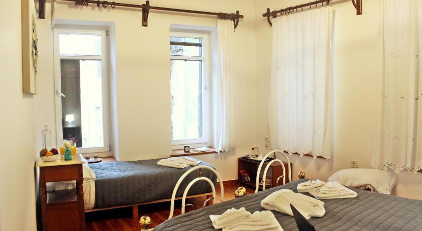 Bozzali Deluxe Hotel