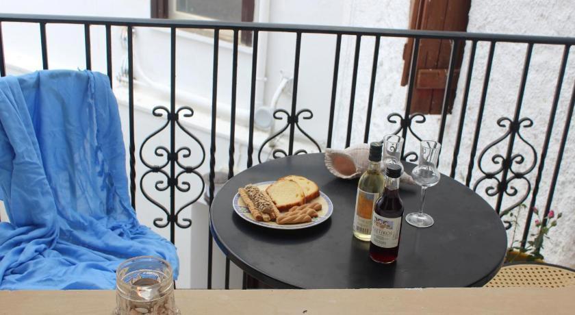 Bozzali Deluxe Hotel