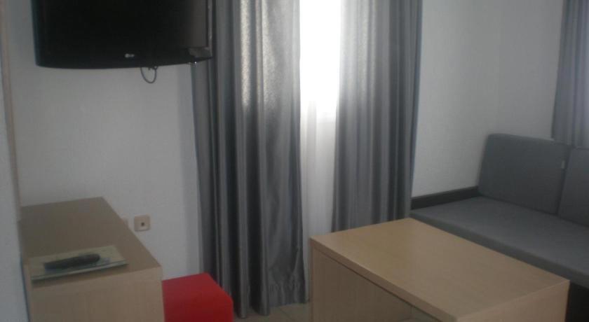Alikes Apartments