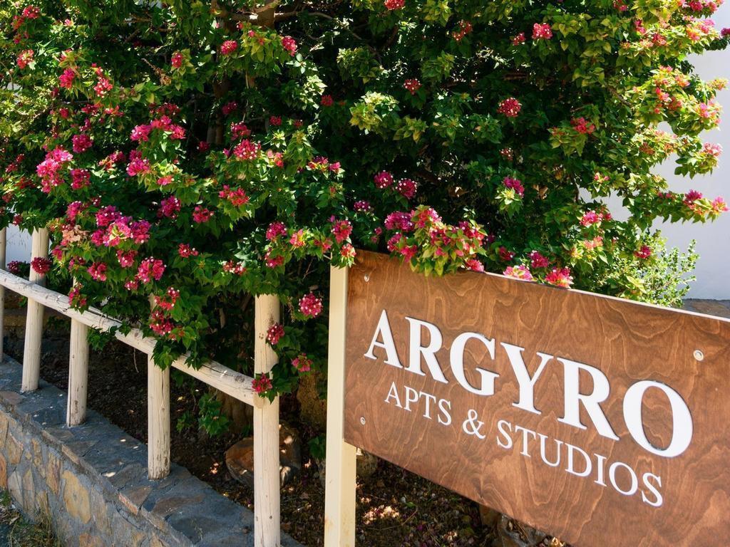 Argyro Apartments & Studios