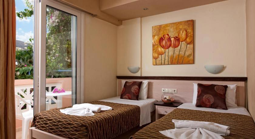 Kastro Beach Apts