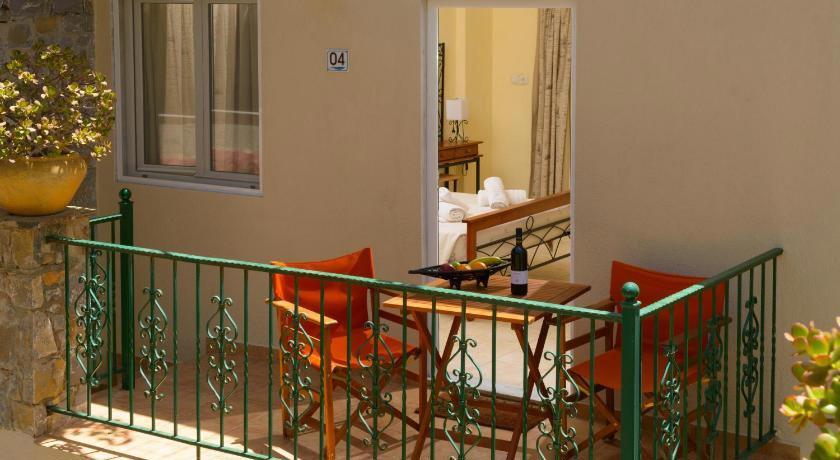 Ammoudara Beach Hotel/Apartments