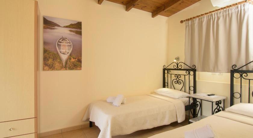 Ammoudara Beach Hotel/Apartments