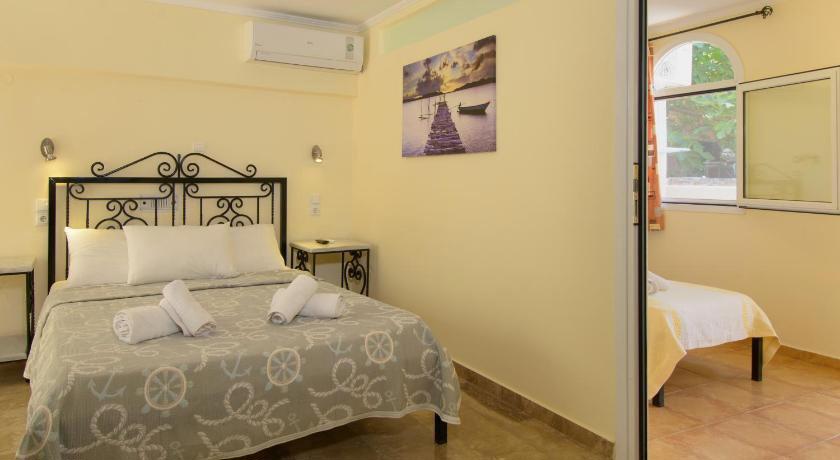 Ammoudara Beach Hotel/Apartments